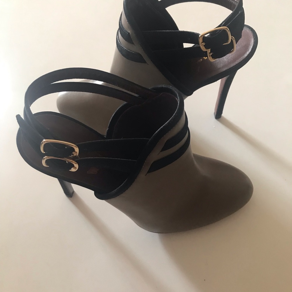 7 FOR ALL MANKIND VERO CUOIO  MADE IN ITALY SIZE 38  OR 7 US